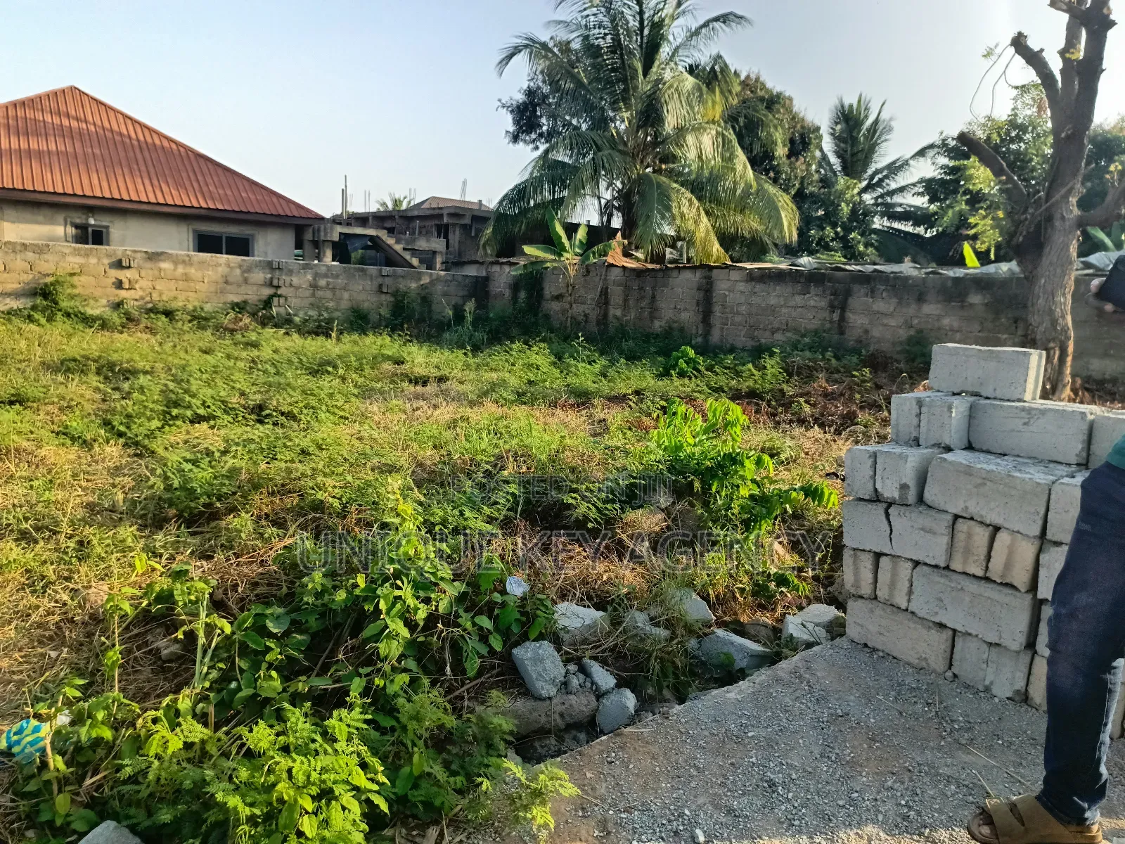 Plot for Sale in Aburi Tollbooth