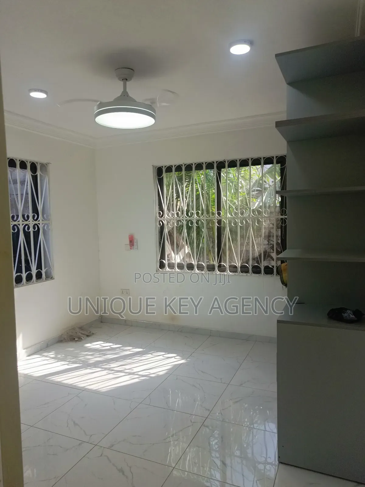 2bdrm Apartment in Unique Key Agency, Airport Residential Area