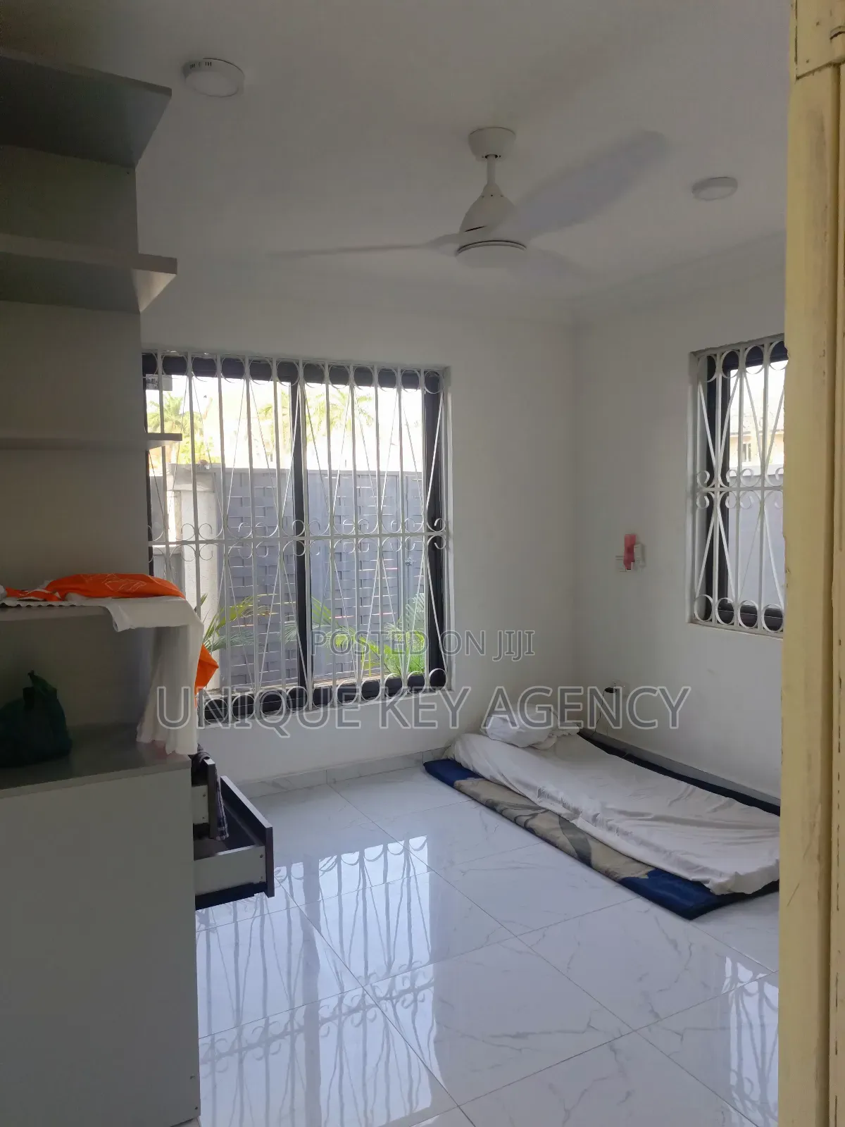 2bdrm Apartment in Unique Key Agency, Airport Residential Area