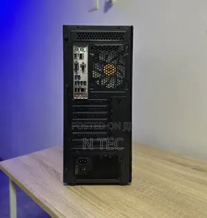 Desktop Computer Asus 24GB Intel Core I7 HDD+SSD 512GB