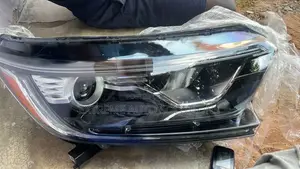 Honda CR-V 2020 Headlight