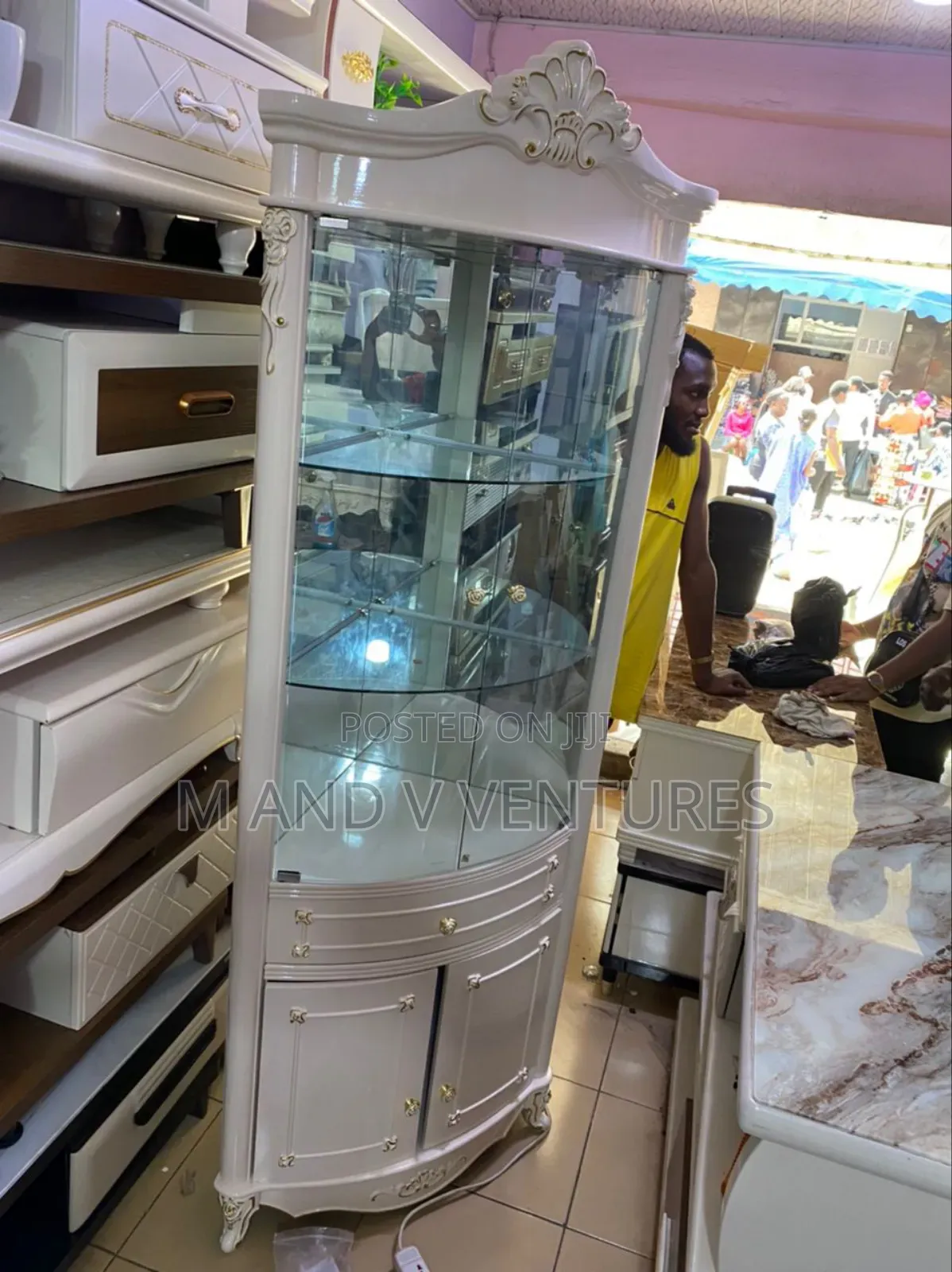Corner Bar Stand AKJAF
