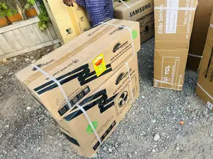 Ultra Modern Air Conditioner Split R410 Gas 1.5hp Rainbow