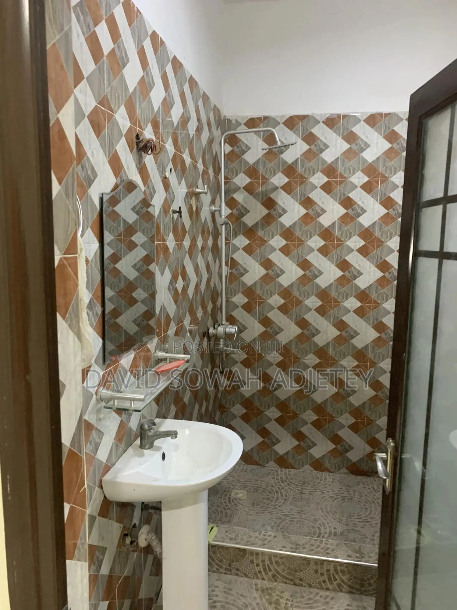 2bdrm Apartment in Lower East Airport for rent