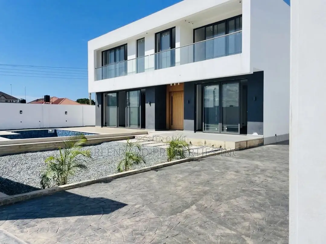 5bdrm House in East Legon Hills for sale