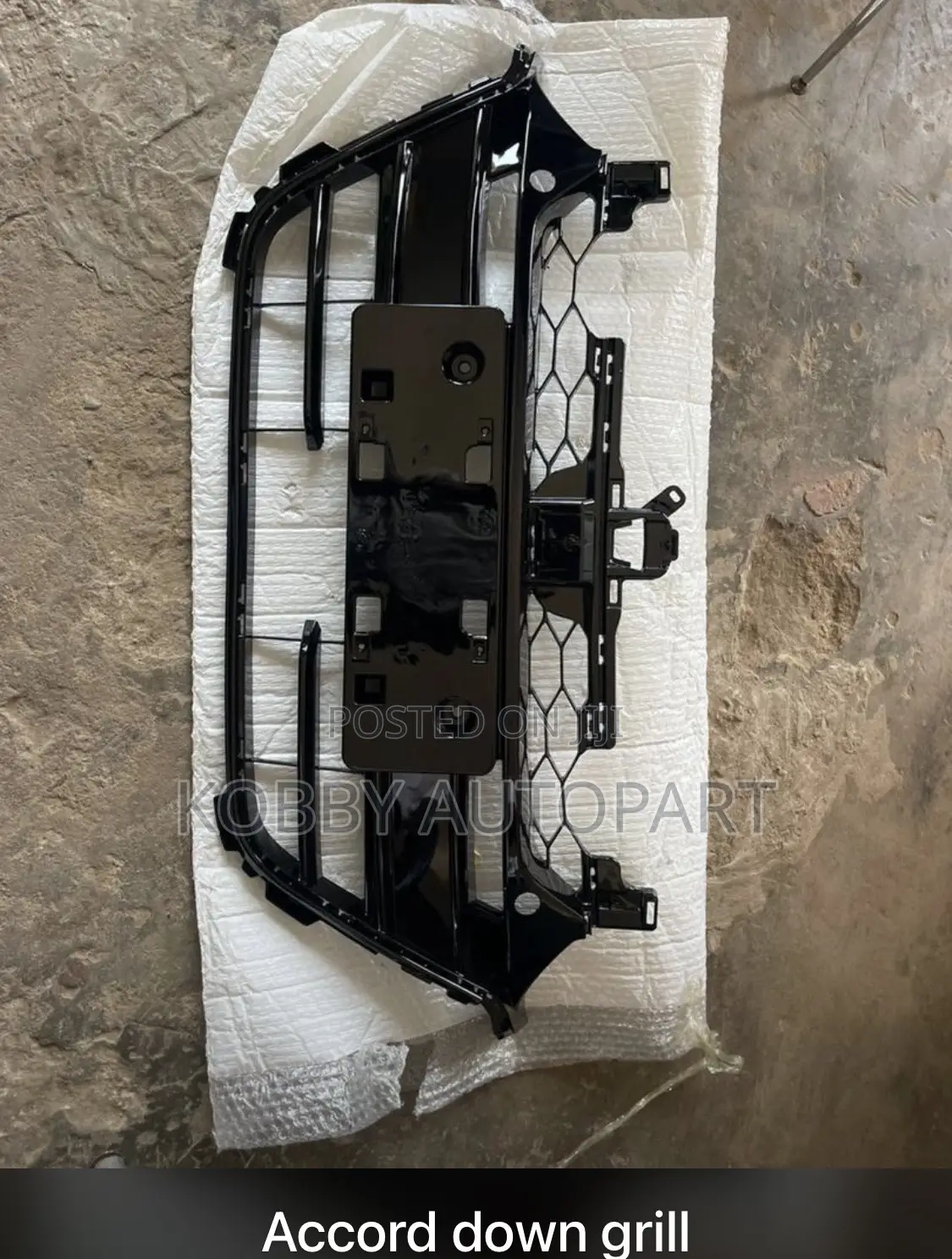 Honda Accord Down Grill Shell 2018 - 2021
