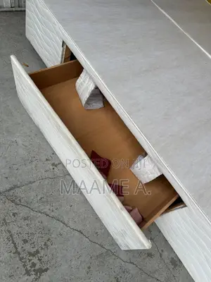 Divan Double Bed With Head Board and Storage
