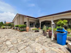 3bdrm House in Regimanuel Estate, Airport Residential Area for rent