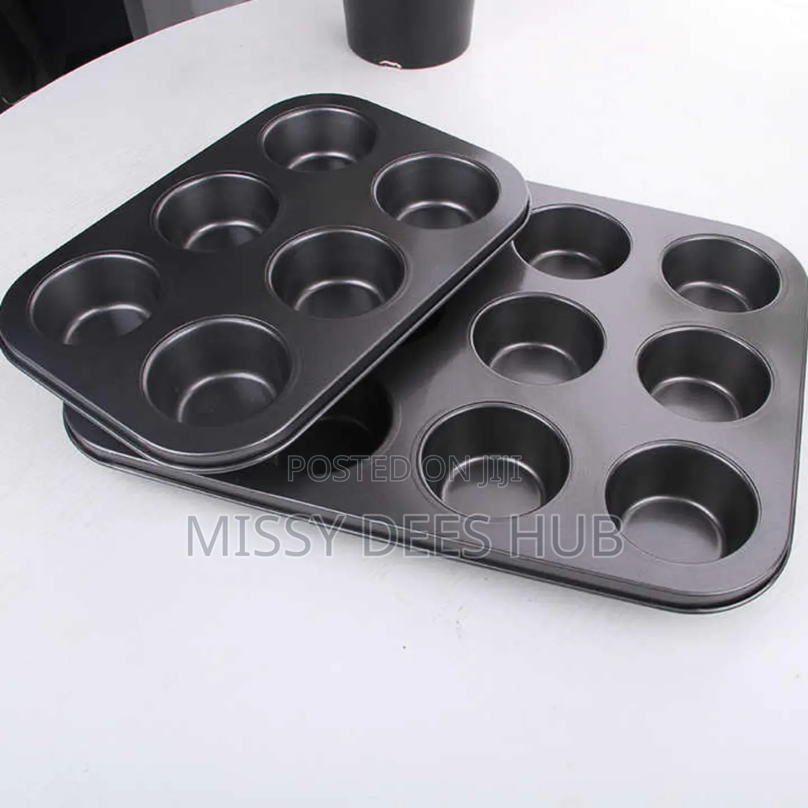 Non-Stick Cupcake Tray - 12 Holes