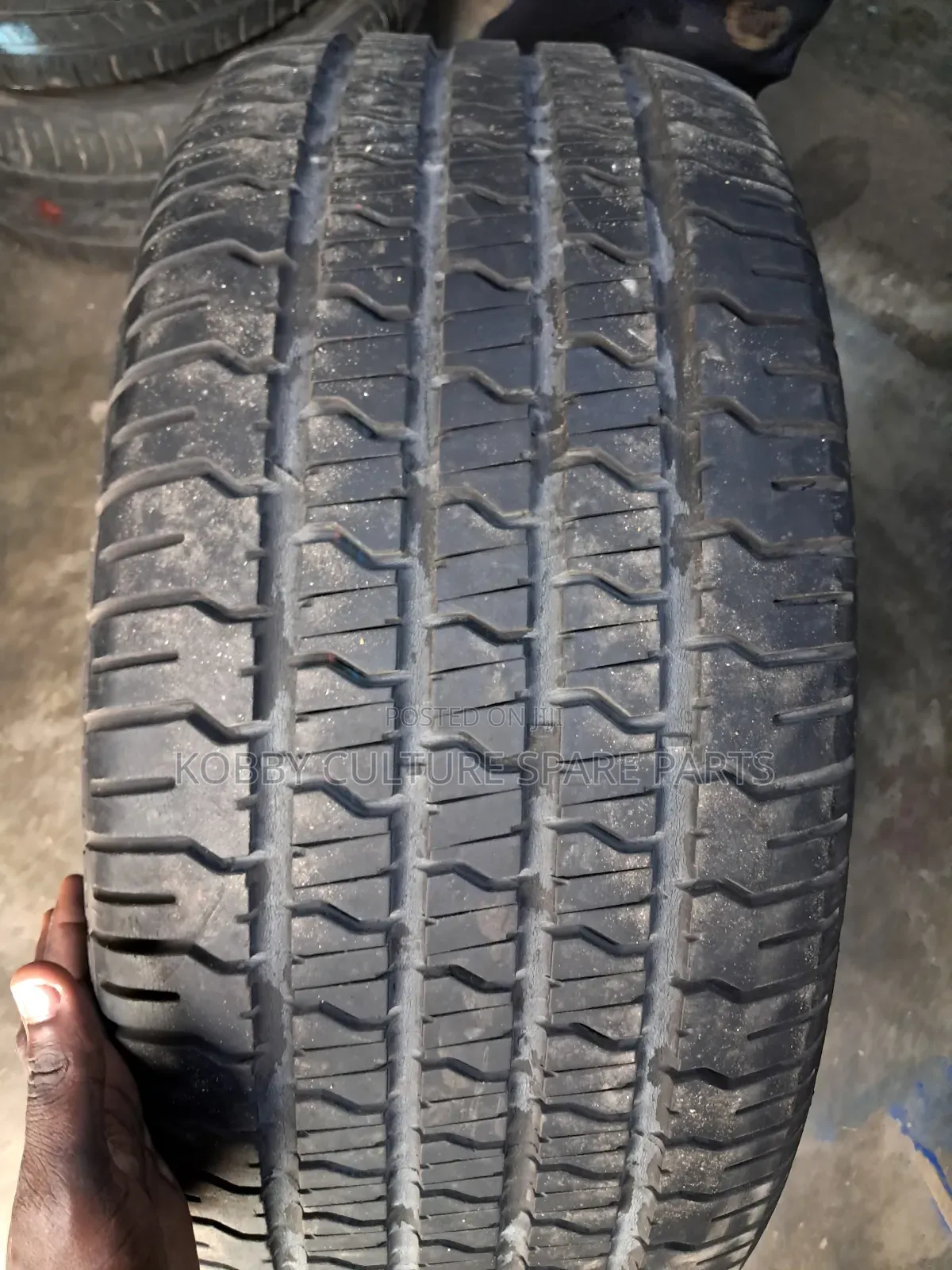 Original First Grade Used Tyre 285/50r20 Available for Cars