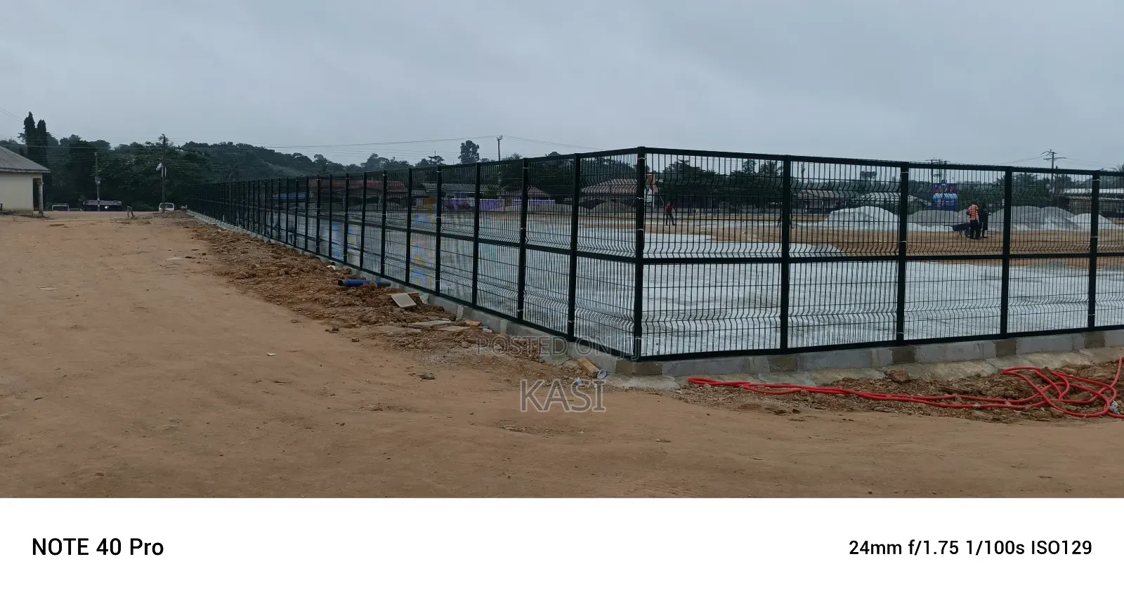 Panel Mesh New Fencing Style