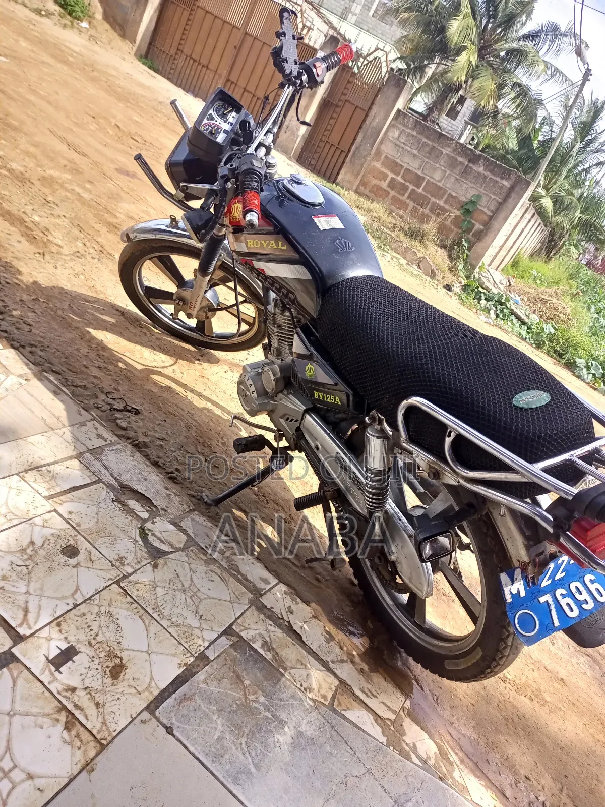 Any Delivery Around Accra, Contact Me