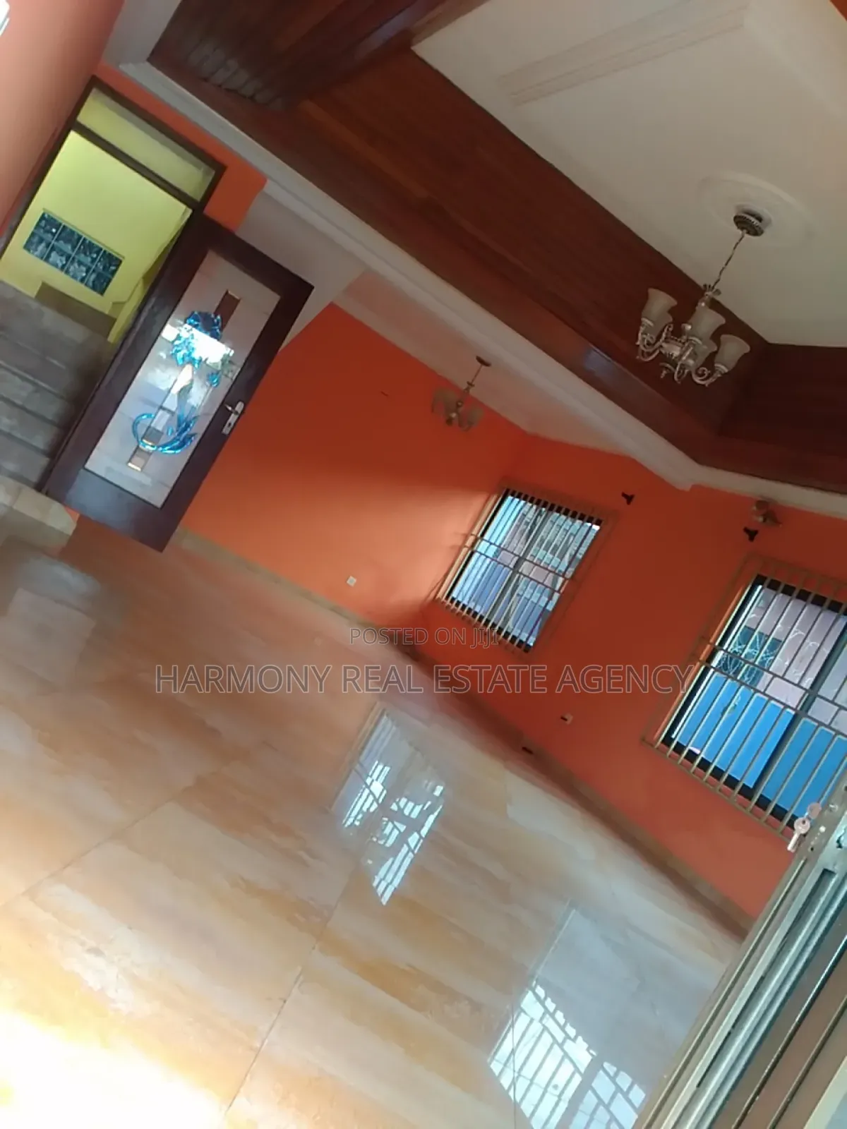 5bdrm House in Airport Residential Area for rent
