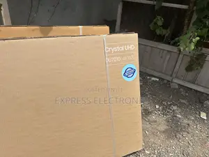  Upscale UHD Smart Samsung 65”Du7000