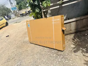 Samsung Electronics Series 8 2024 Model Smart 65”DU8000