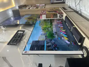 Tizen OS UHD Smart Samsung 65”DU8000