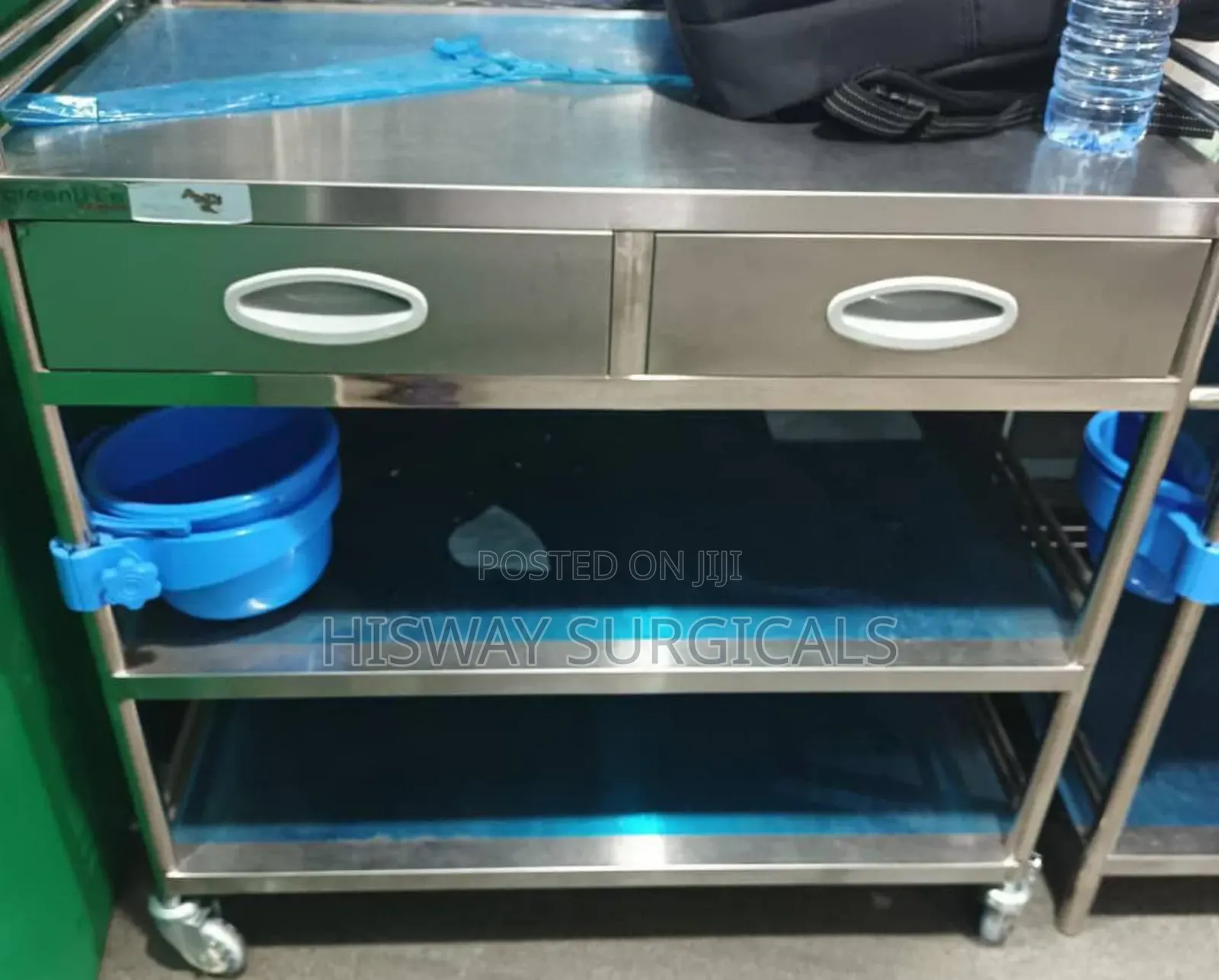 Medical Trolley With Drawers (3 Steps)