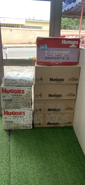 Huggies Snug and Dry
