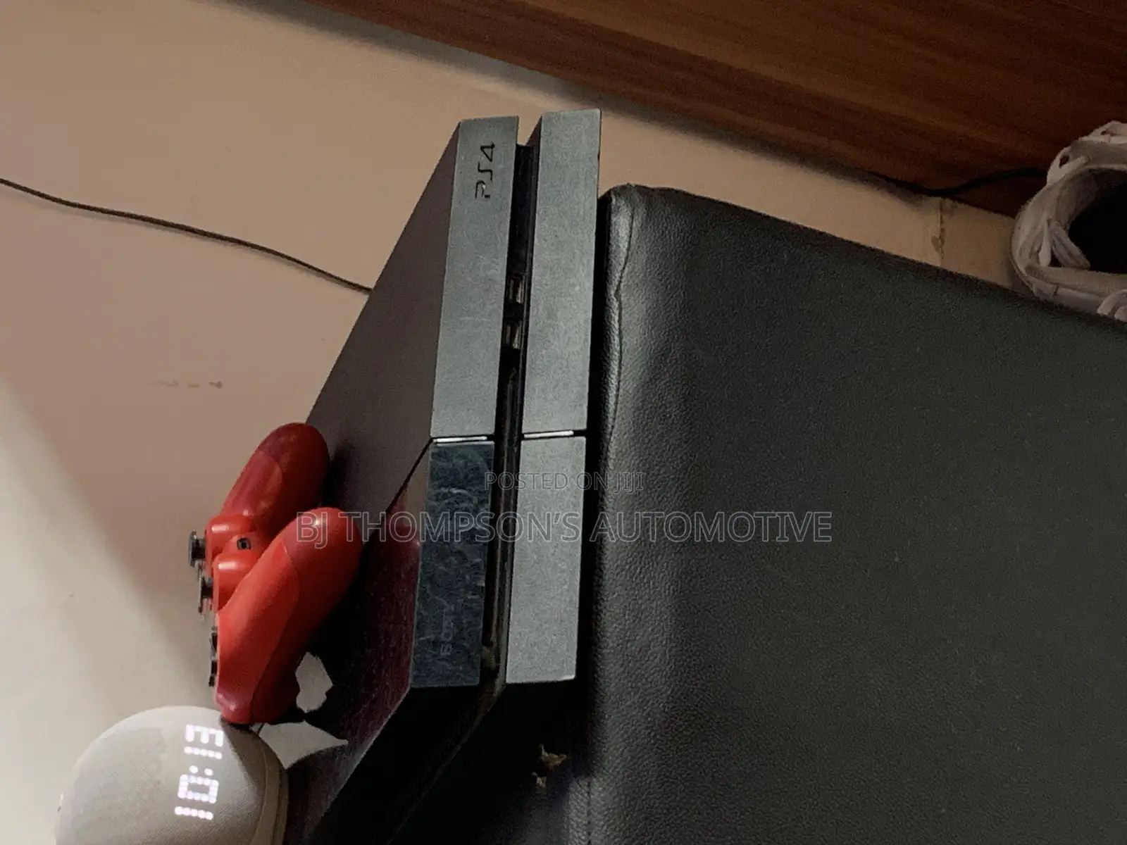 Play Station 4