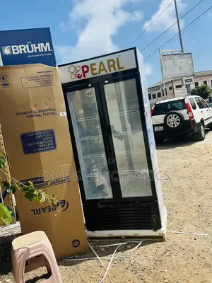 Mini Max Double Door Pearl Display Fridge PVC-622-2B