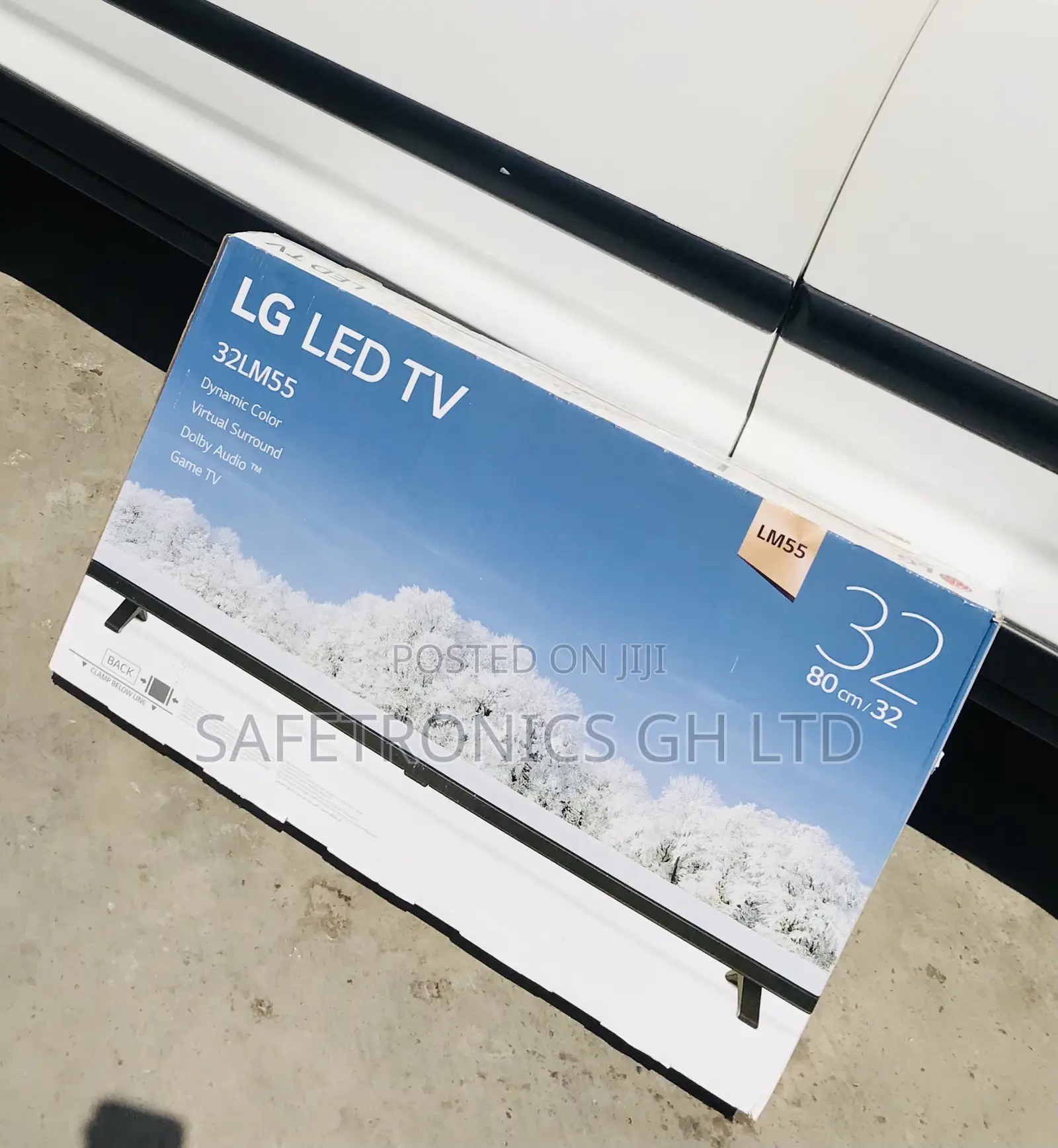 Adorable Good 32 Inch Digital Satellite LG LM55 Tv 