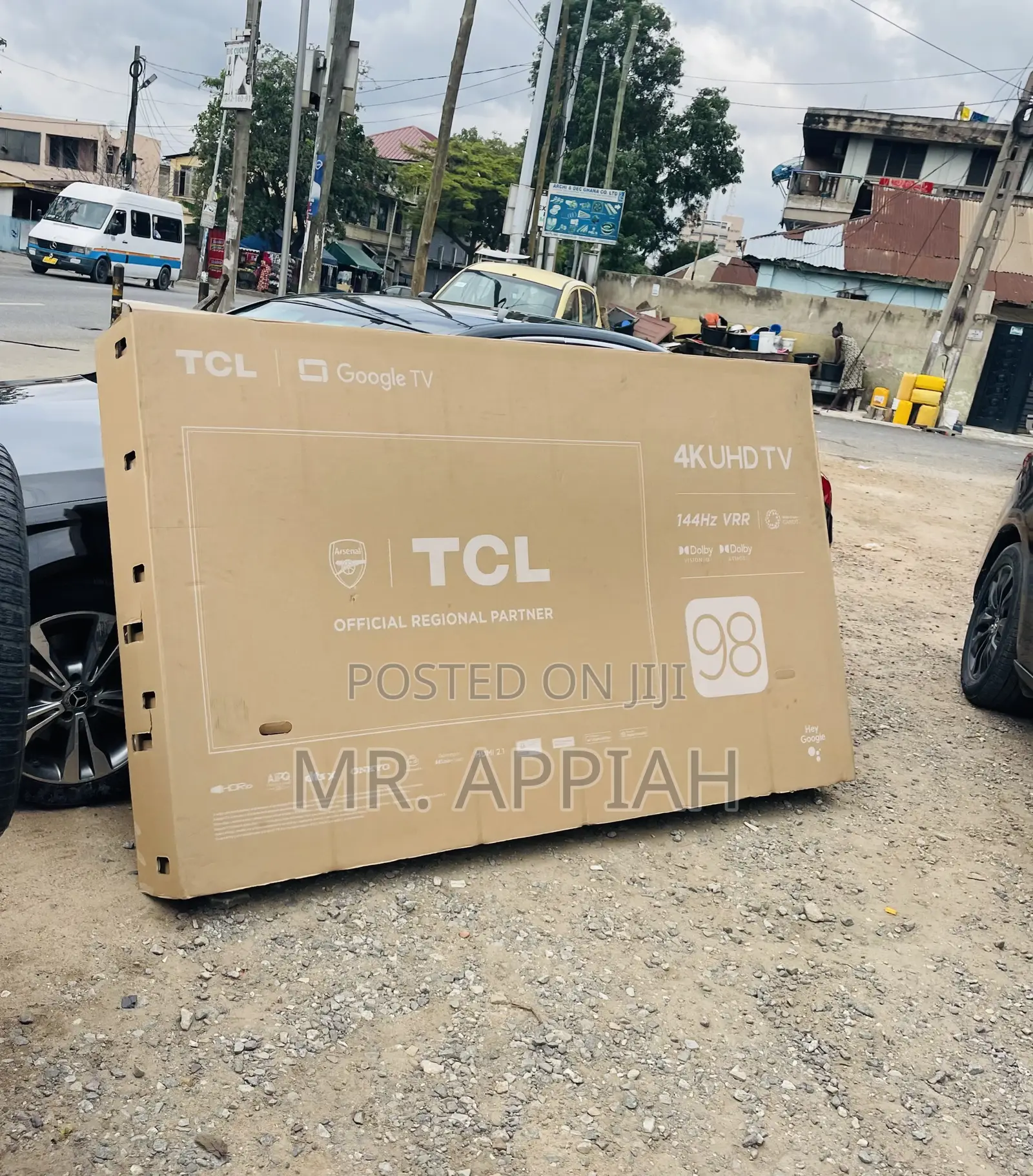 Well Design TCL 98 Inch HDR Smart Electric Television.