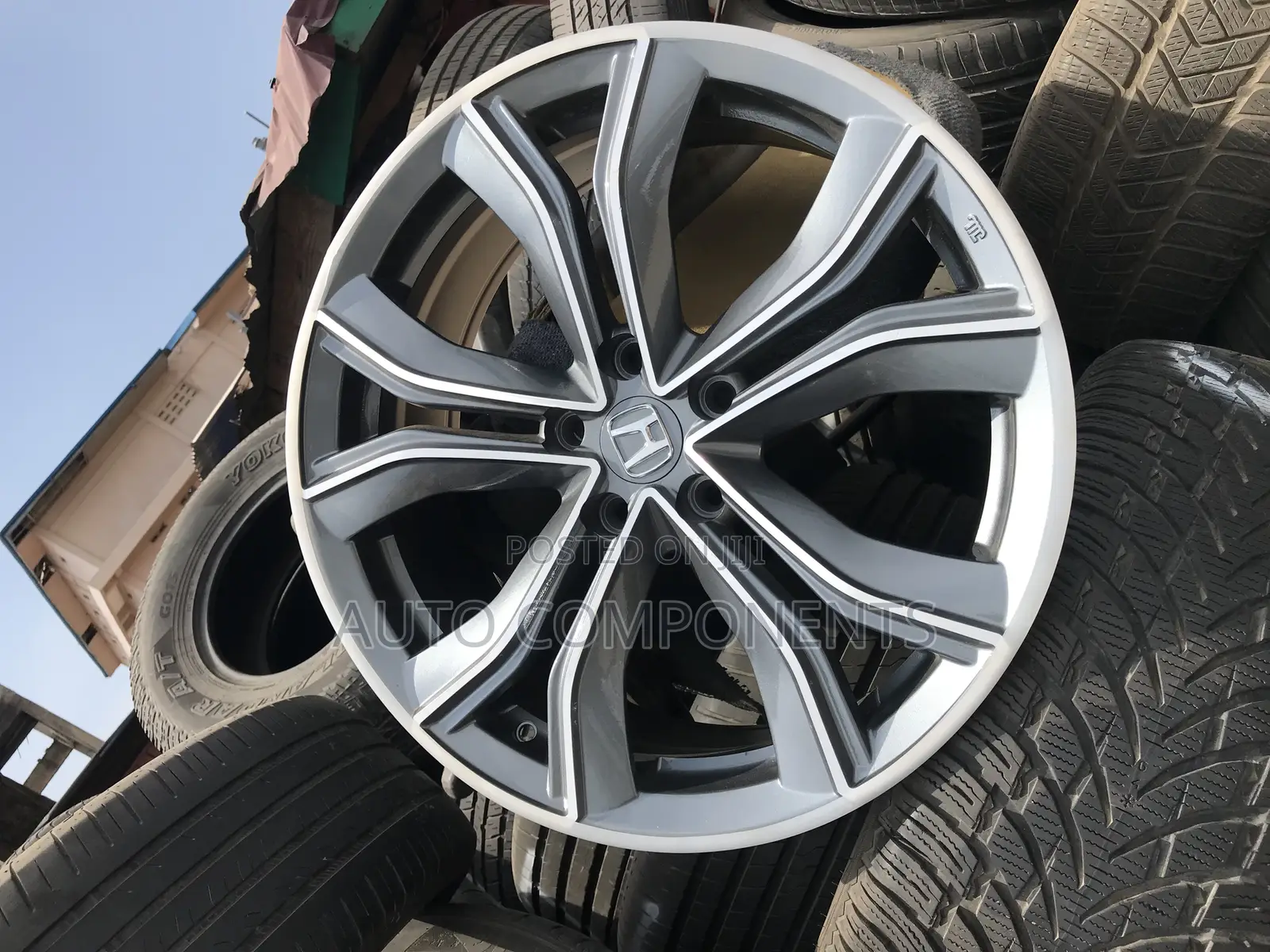 Rim for Honda CR-V, HR-V Etc.