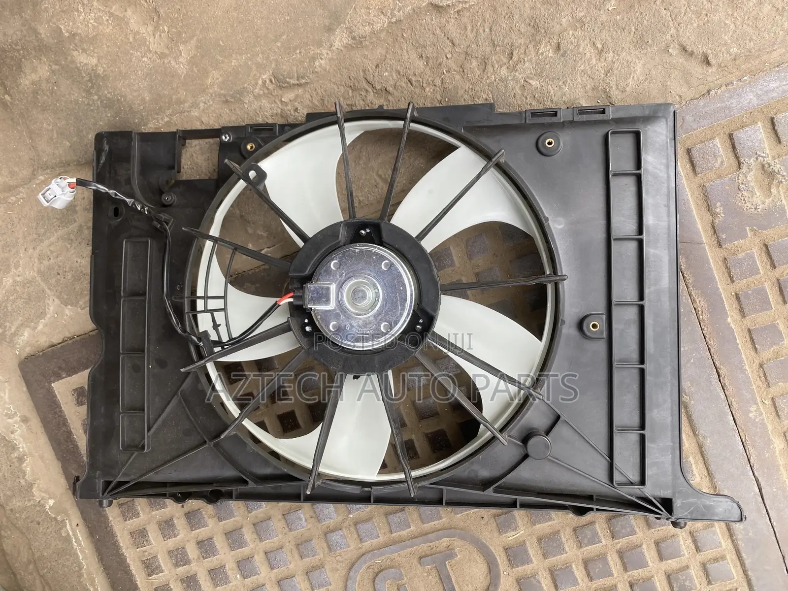 Toyota Corrolla 2009,2010,2011,2012 Complete Cooling Fan
