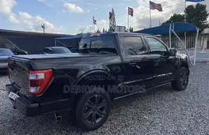 Ford F-150 LARIAT 2023 Black