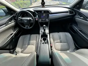 Honda Civic Touring 4dr Sedan (1.5L 4cyl) 2016 Gray