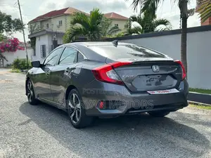 Honda Civic Touring 4dr Sedan (1.5L 4cyl) 2016 Gray