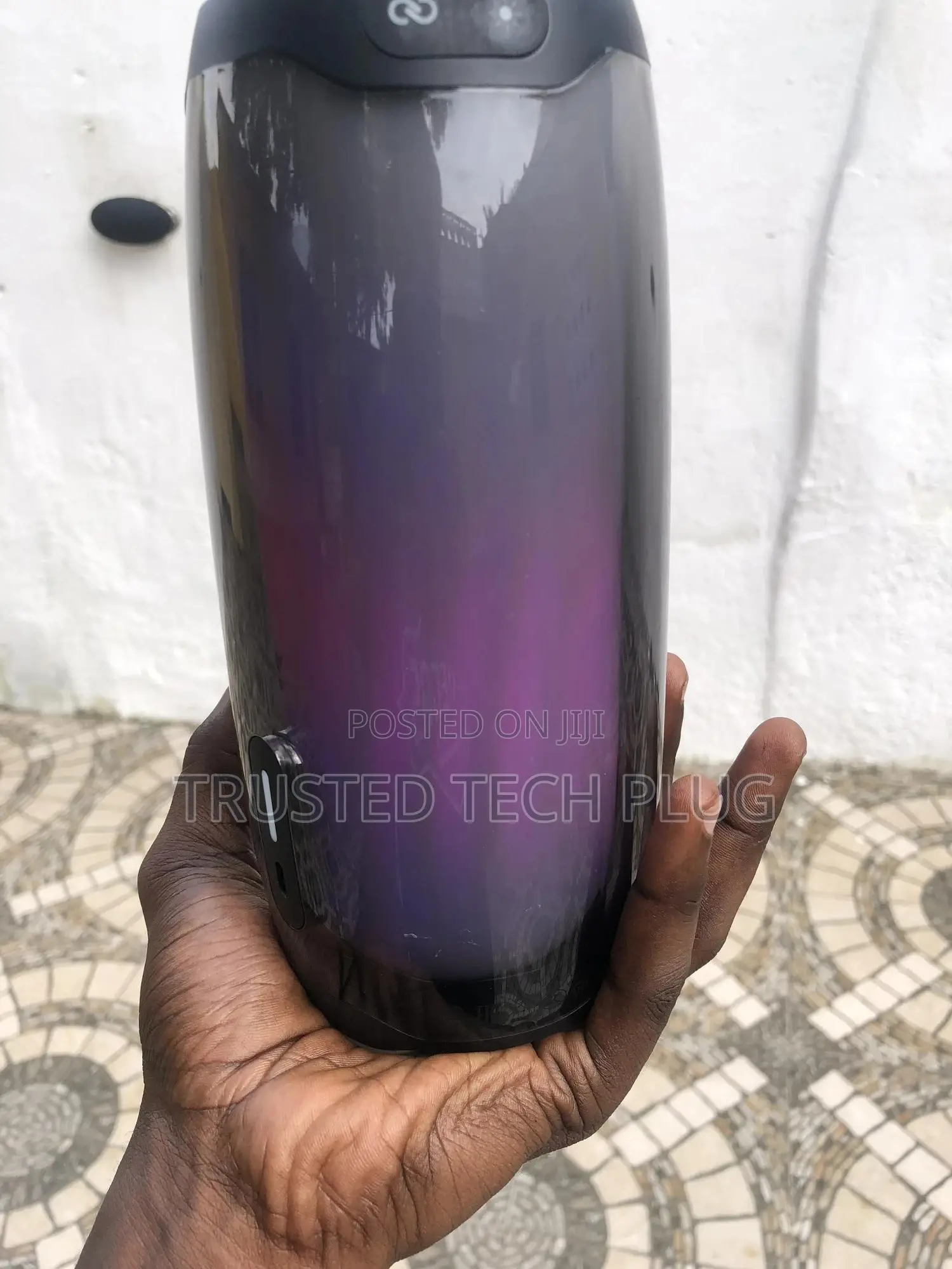 Preowned JBL Pulse 4 Bluetooth Speaker From America 4sale