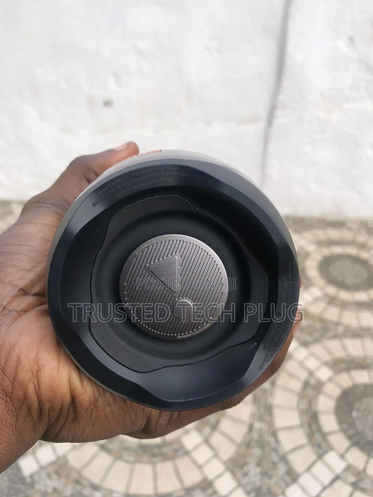 Preowned JBL Pulse 4 Bluetooth Speaker From America 4sale
