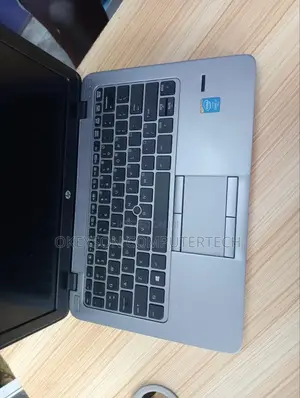 Laptop HP EliteBook 820 G2 8GB Intel Core I7 HDD 500GB
