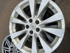 Toyota Rim Available