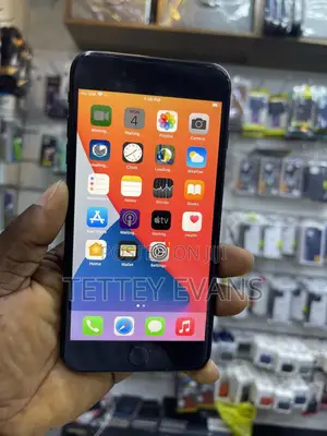 Apple iPhone 7 Plus 128 GB Black