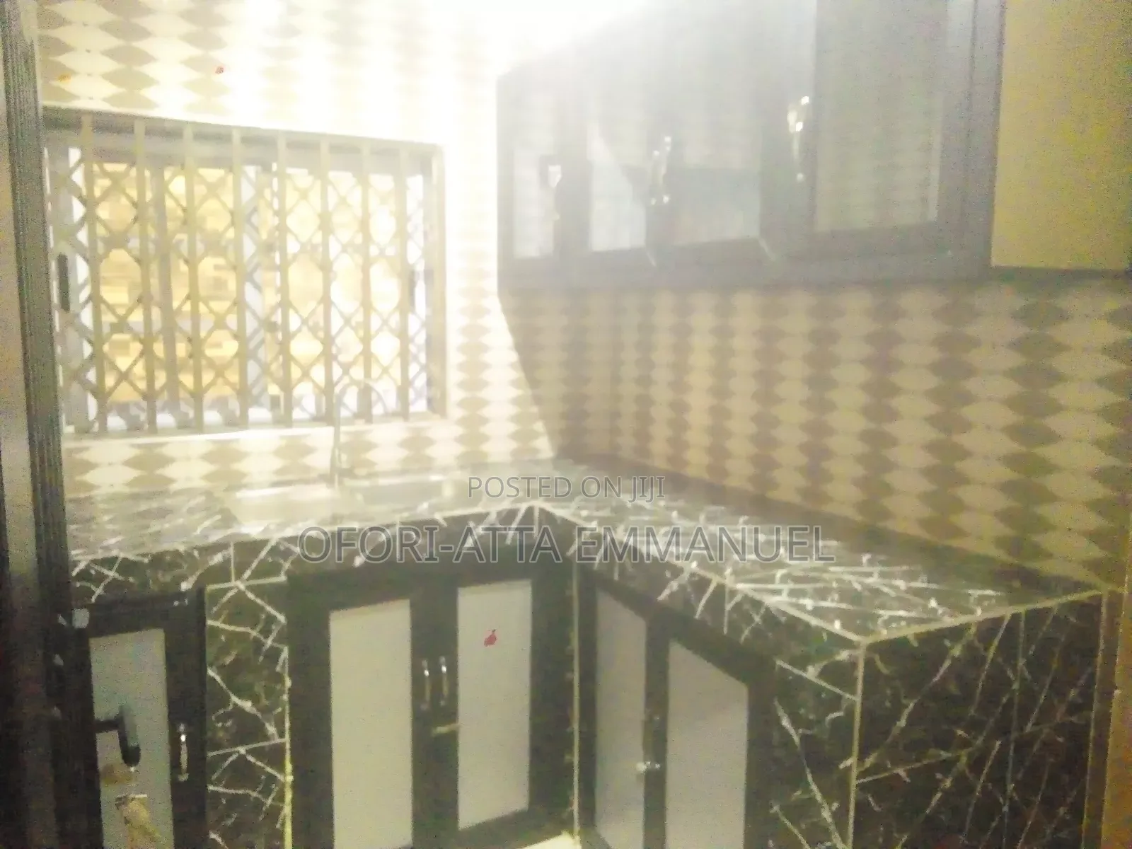 1bdrm Room & Parlour in Amasaman 3 Junction, Pokuase for rent