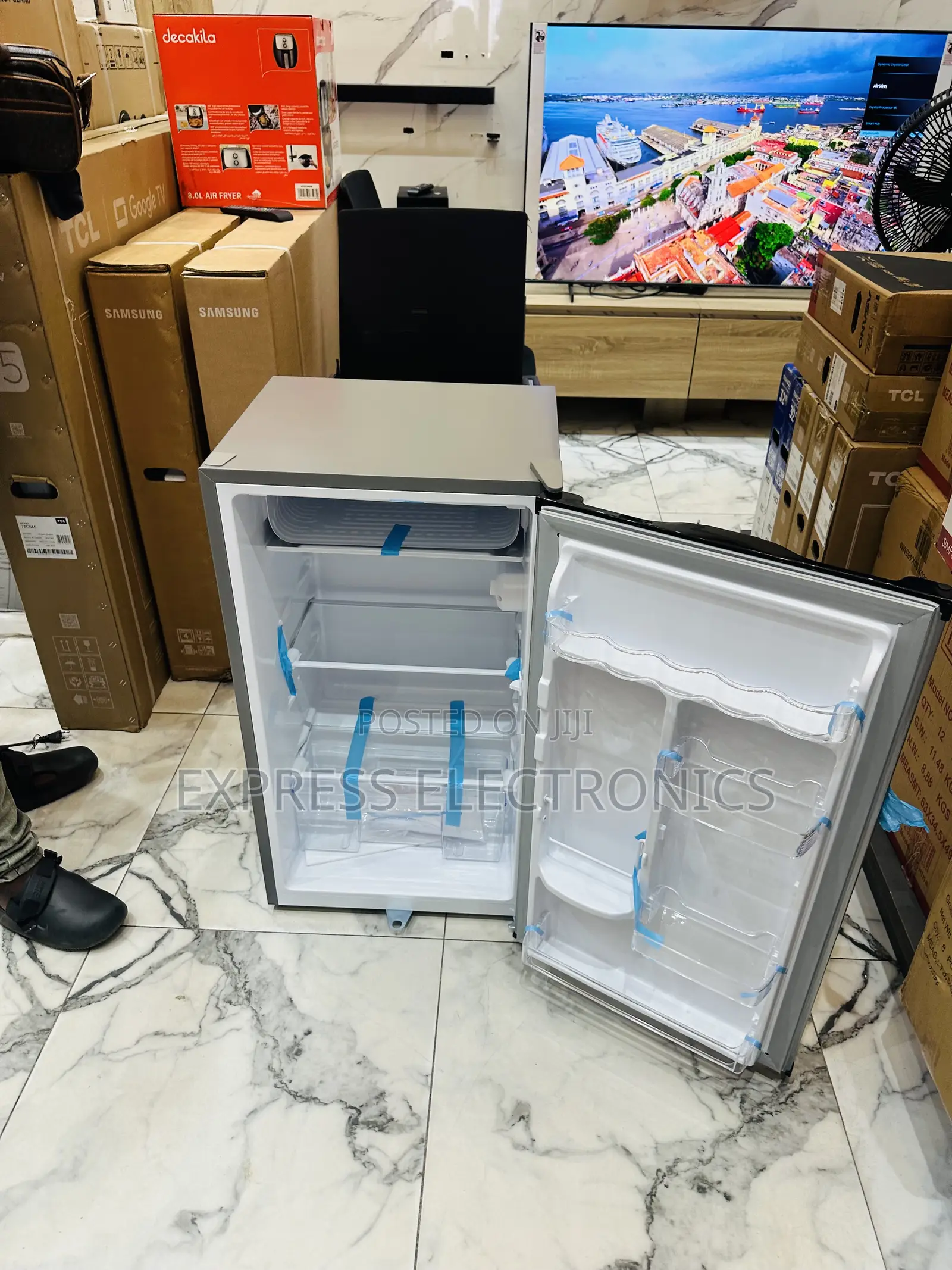 Powerful Chill Single Door Galaxy Fridge