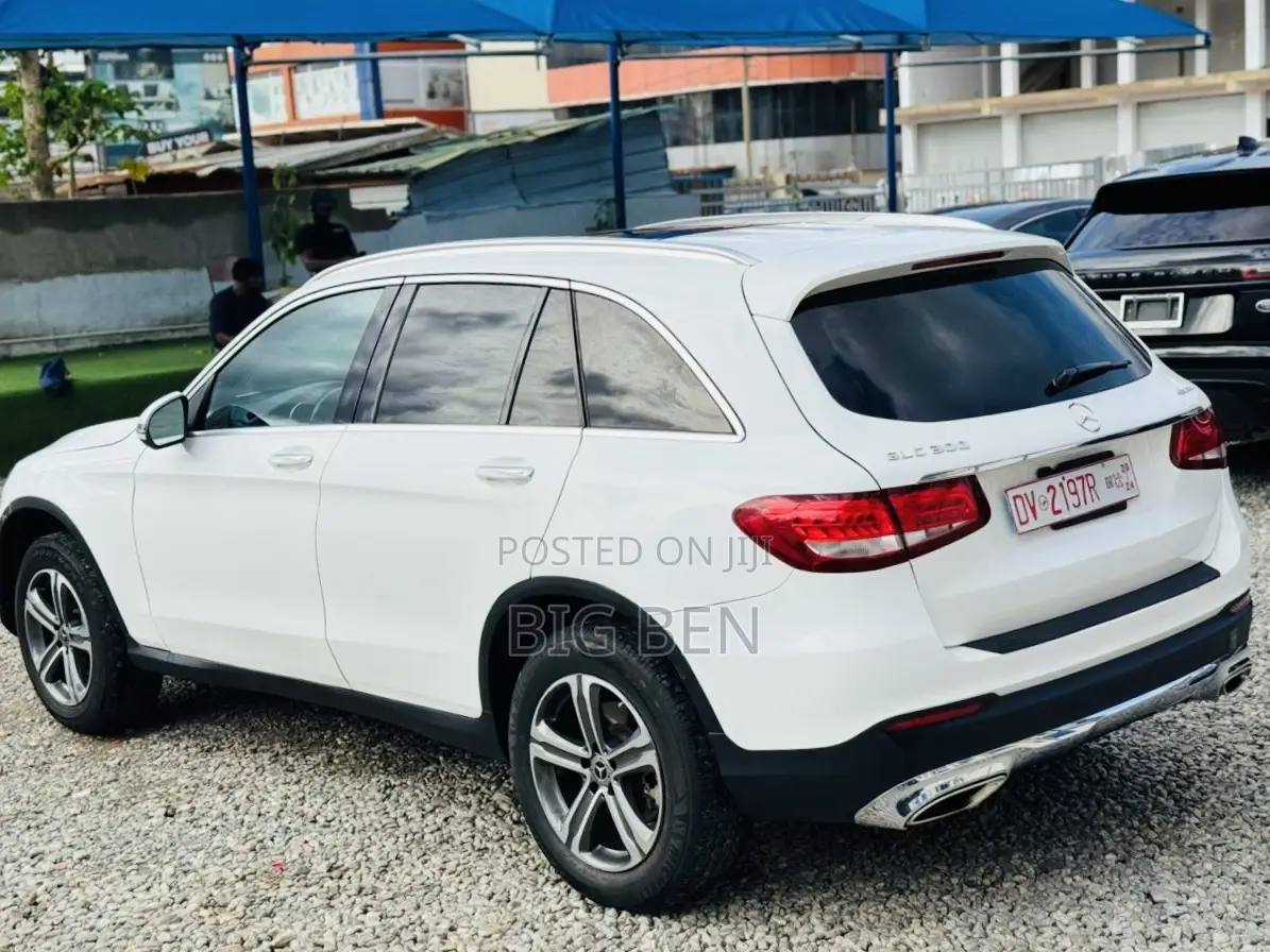 Mercedes-Benz GLC-Class 2019 White