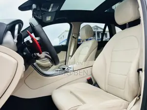 Mercedes-Benz GLC-Class 2019 Red