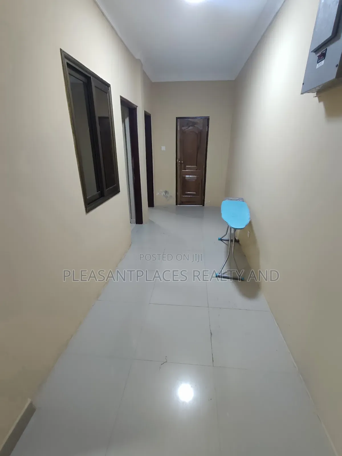 Furnished 3bdrm Apartment in Pleasantplaces, Ashaley Botwe for rent