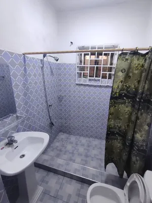 Furnished 3bdrm Apartment in Pleasantplaces, Ashaley Botwe for rent