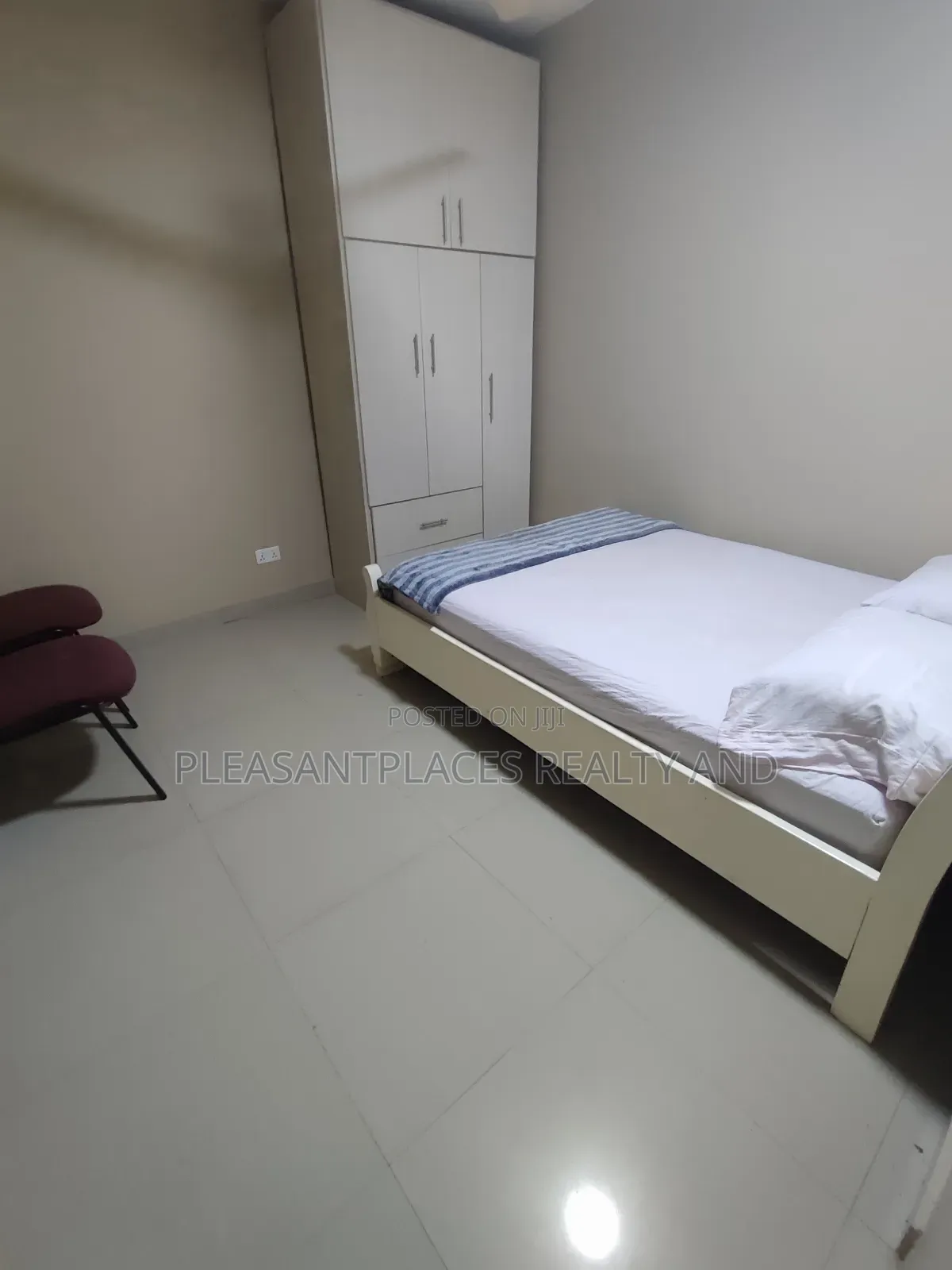Furnished 3bdrm Apartment in Pleasantplaces, Ashaley Botwe for rent