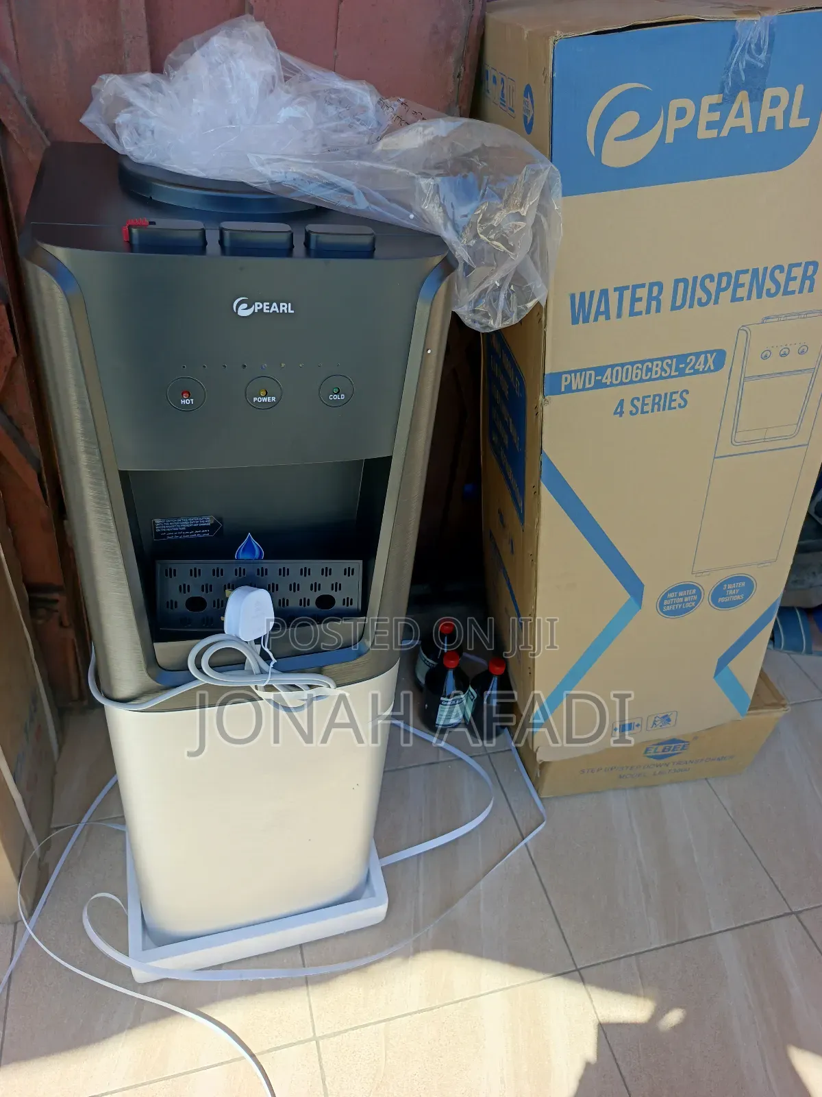 Pearl Water Dispenser With Fridge