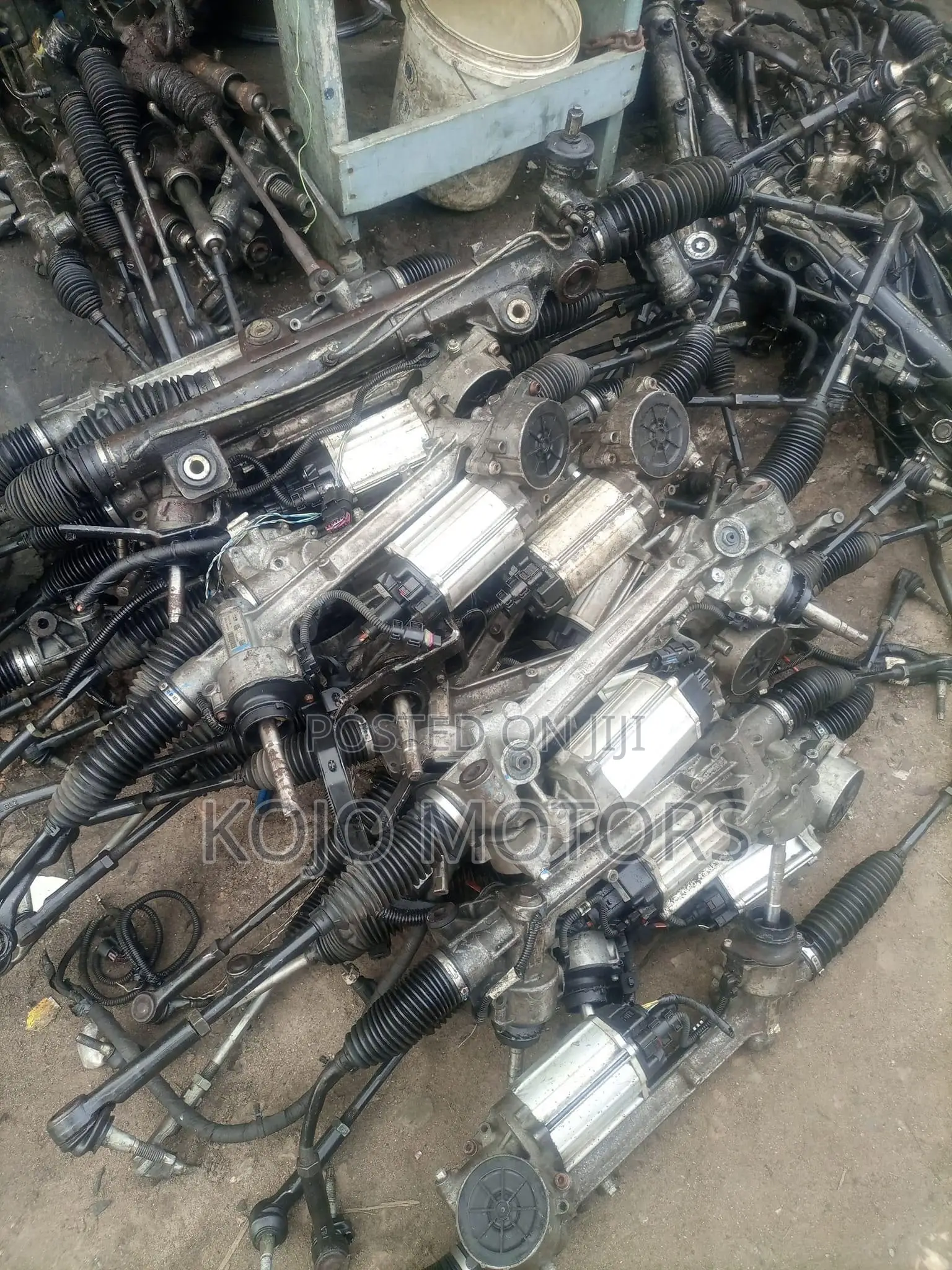 Range Rover ,Benz, Bmw, Vm, Ford Steering Racks Available