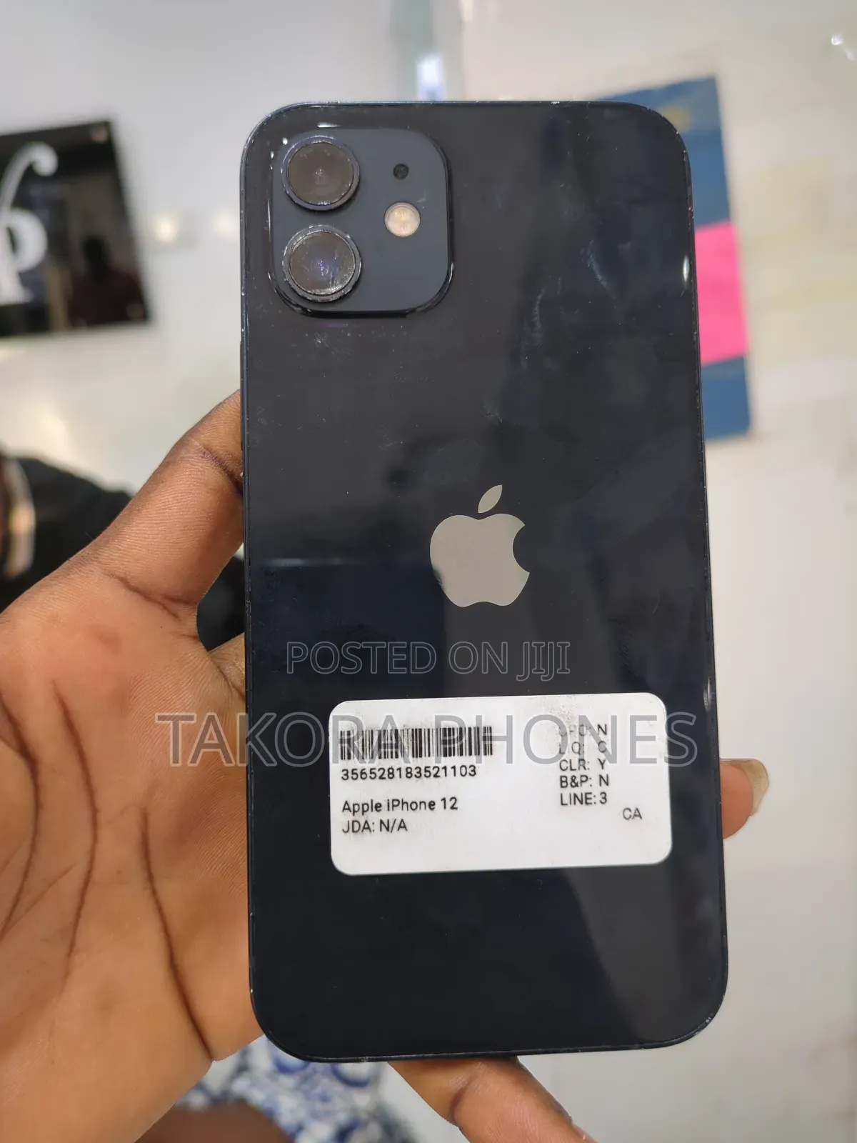 Apple iPhone 12 64 GB Black