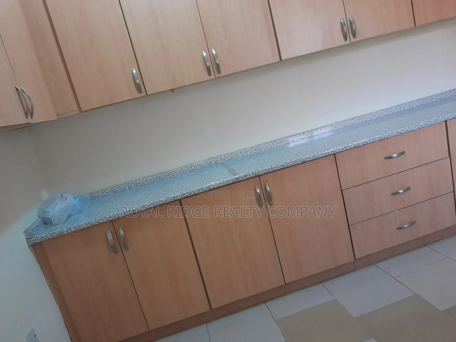 3bdrm House in Devtraco Community, Accra Metropolitan for rent