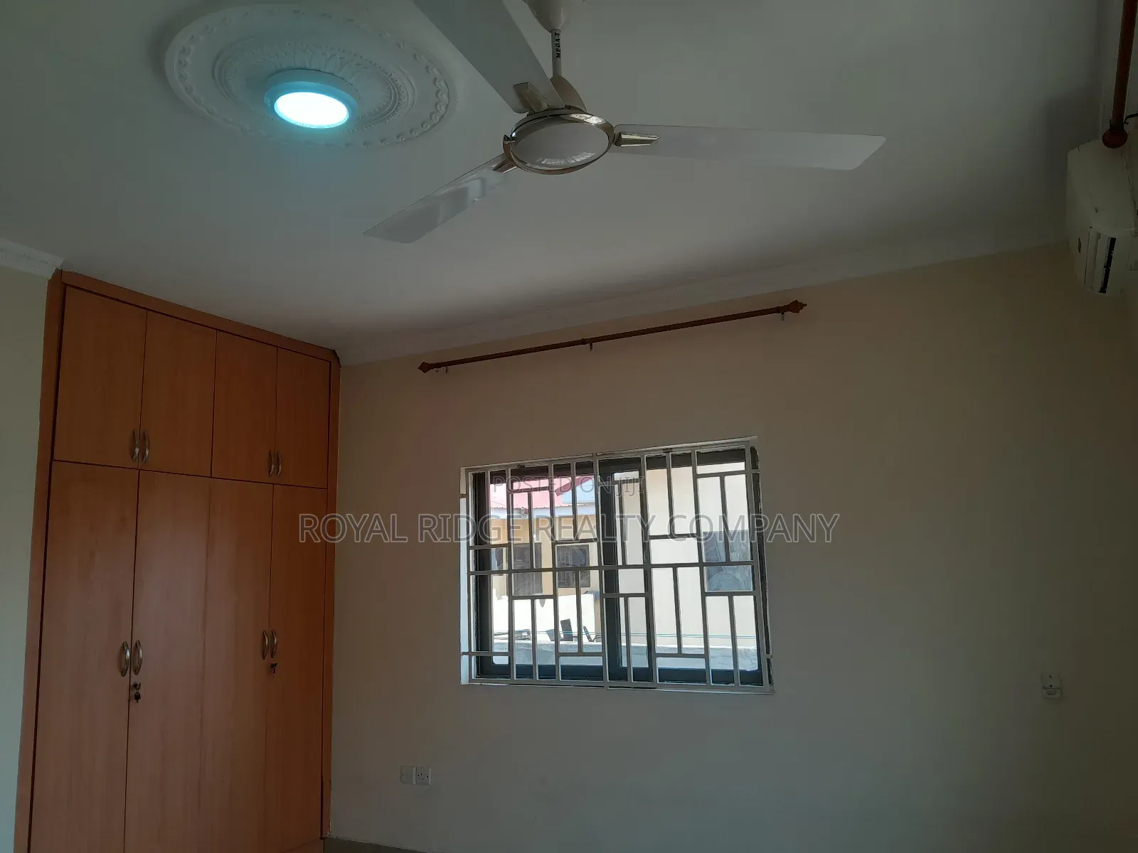 3bdrm House in Devtraco Community, Accra Metropolitan for rent