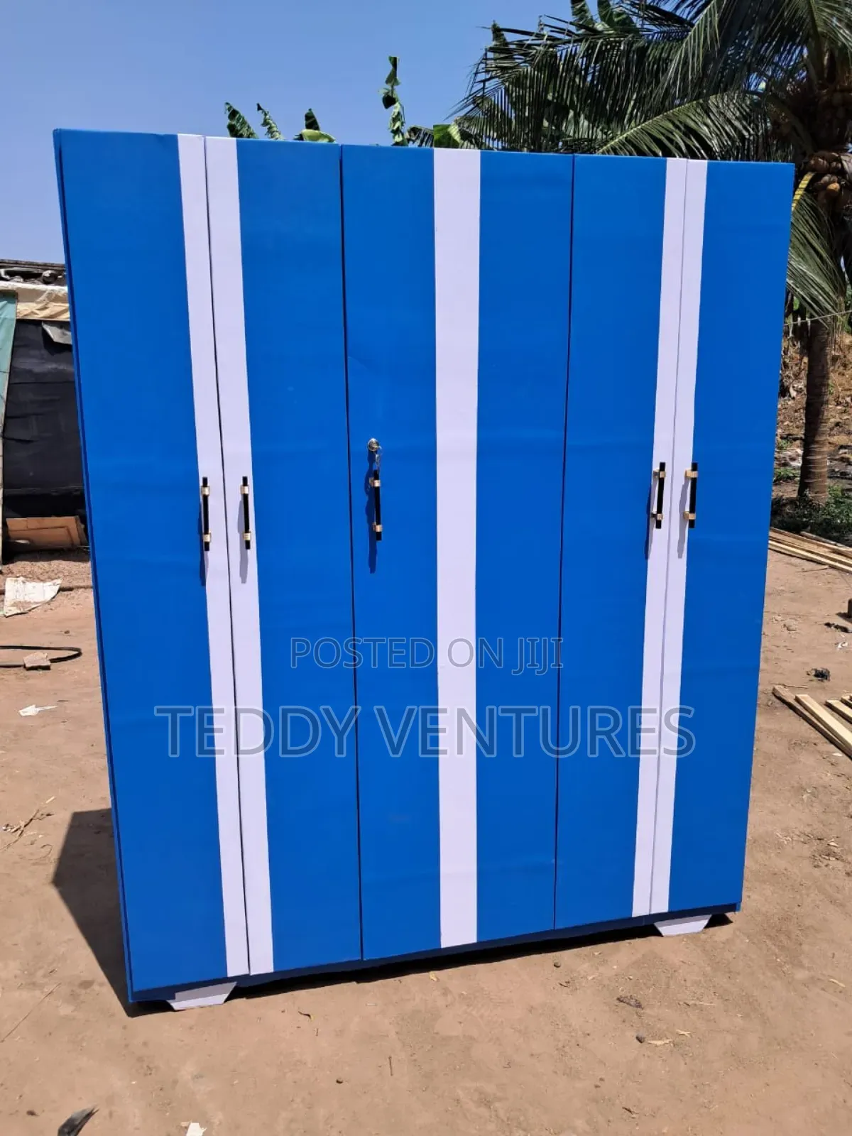Quality 3in1wardrobe With Hiden Drawers(Payment Aftr Delvery