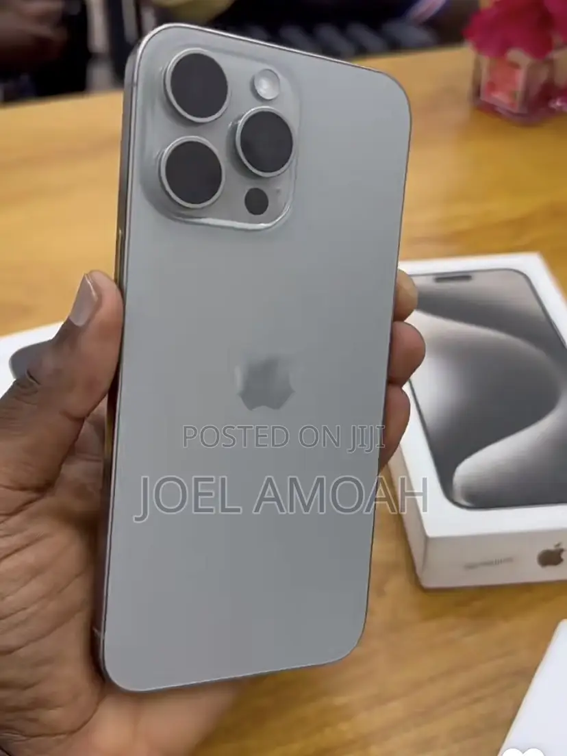 Apple iPhone 15 Pro Max 512 GB Silver